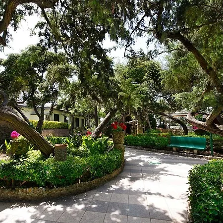 I Ginepri Hotel