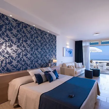 Hotel I Ginepri 3*